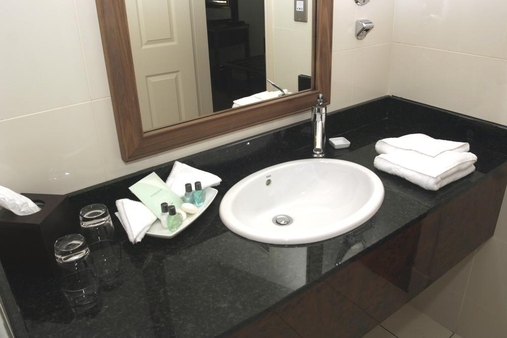 Vaughan Lodge Hotel Lahinch Εξωτερικό φωτογραφία